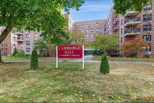 1b-80-35 Springfield Blvd, Queens Village, NY, 11427-1201 | Card Image
