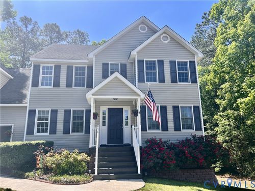 6300 Oak Arbor Ct, Chester, VA, 23831-7835 | Card Image