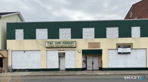 31 Pratt St, Meriden, CT, 06450-4249 | Card Image
