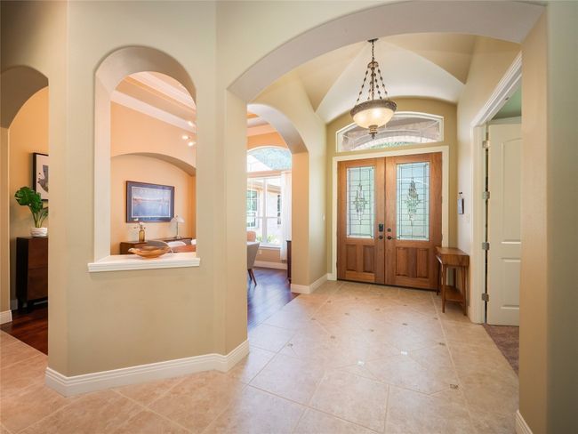 104 E Rustle Cv, House other with 4 bedrooms, 4 bathrooms and 3 parking in Georgetown TX | Image 4