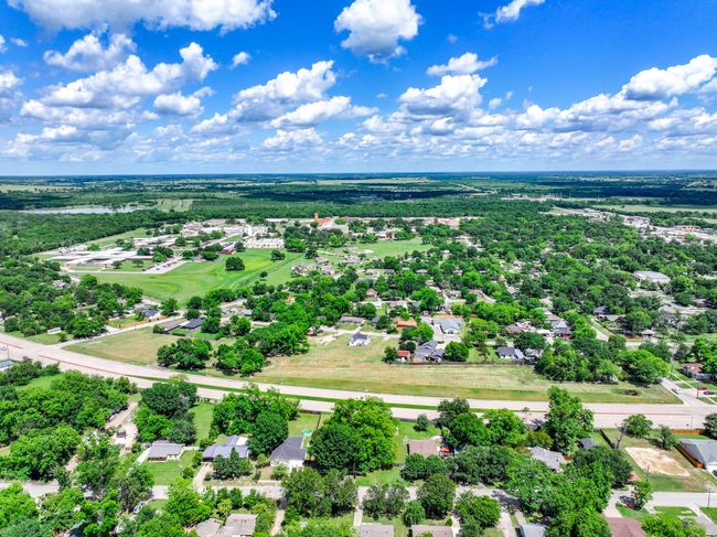 515 N Blanche St, Home with 0 bedrooms, 0 bathrooms and null parking in Terrell TX | Image 7