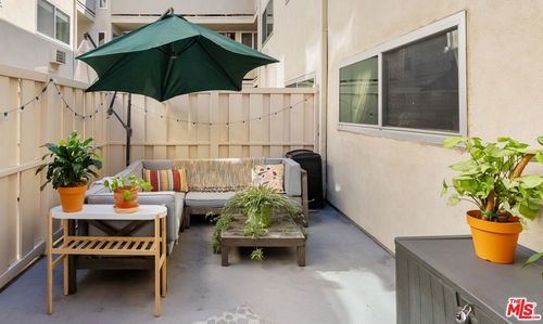 225-525 N Sycamore Ave, Los Angeles, CA, 90036 | Card Image