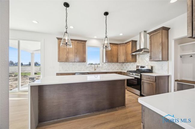102 Kinloch Drive, House other with 4 bedrooms, 3 bathrooms and 2 parking in Perrysburg OH | Image 10