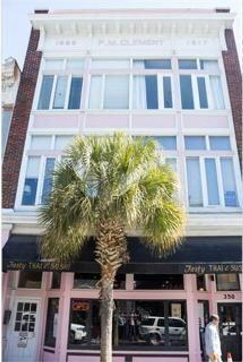 307-350 King St, Charleston, SC, 29401-1440 | Card Image