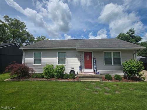 6338 S Water Street Extension Se, Uhrichsville, OH, 44683 | Card Image