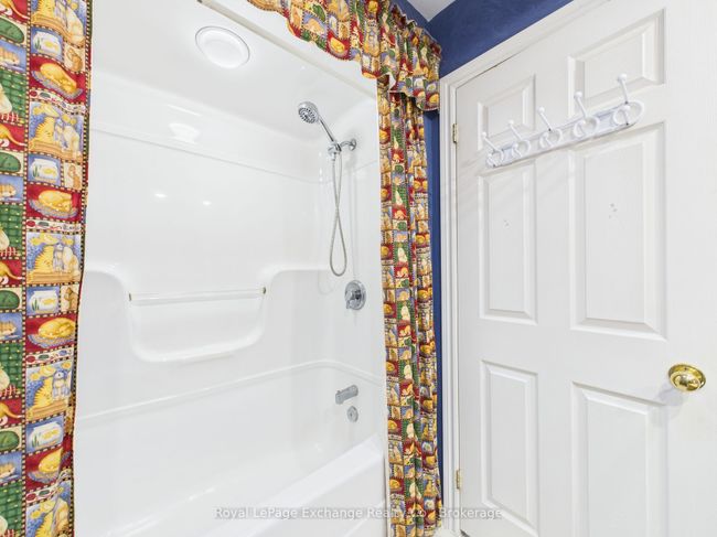 172 Park Dr, House other with 3 bedrooms, 2 bathrooms and 4 parking in Wingham ON | Image 27