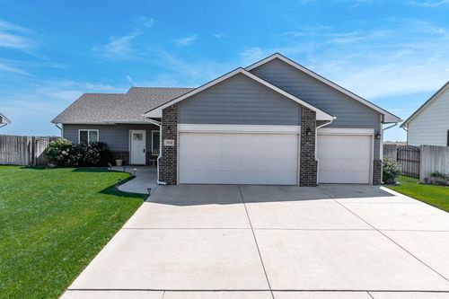 2518 E Dory Ct, Goddard, KS, 67052-9438 | Card Image