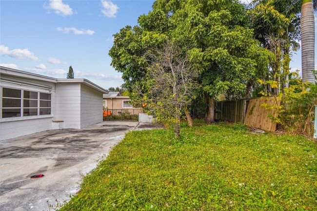 14067 W Parsley Drive, House other with 2 bedrooms, 2 bathrooms and null parking in MADEIRA BEACH FL | Image 34