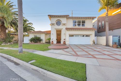 9112 Playa Dr, Huntington Beach, CA, 92646-8317 | Card Image