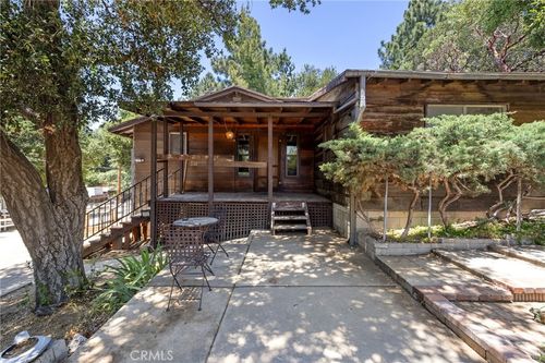 16013 Calle Hermosa, Green Valley, CA, 91390-1055 | Card Image