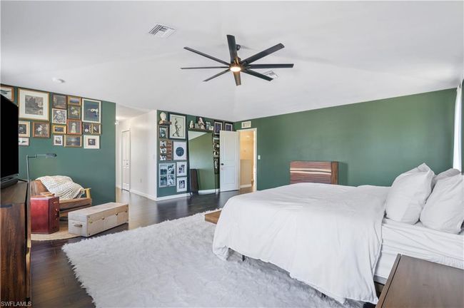 420 Se 13 Th Ct, House other with 4 bedrooms, 3 bathrooms and 2 parking in Cape Coral FL | Image 25