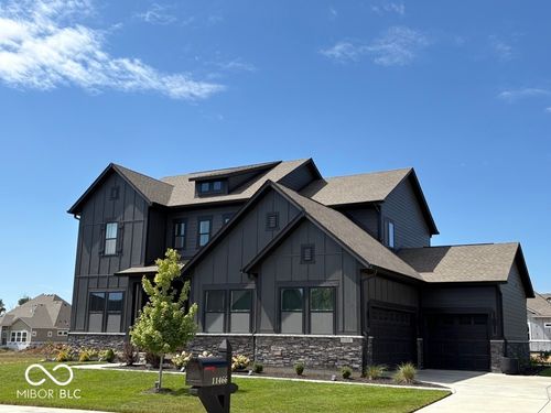 11362 Briargate Dr, Fishers, IN, 46040-9819 | Card Image