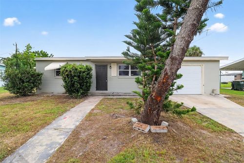 4574 Chicopa St, North Port, FL, 34287-1682 | Card Image