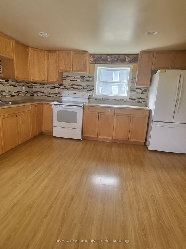 293 Ashley St, House other with 4 bedrooms, 2 bathrooms and 8 parking in Foxboro ON | Image 8