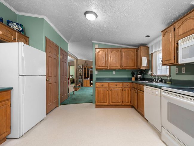 18-web-or-mls-A7405953 | Image 18