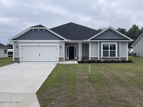 422 Lemonade Lane, Grimesland, NC, 27837 | Card Image