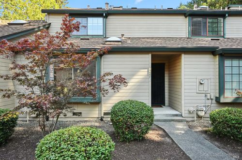 1240 North Street, Santa Rosa, CA, 95404 | Card Image