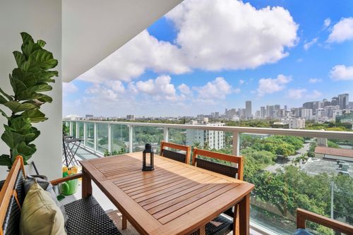 apt-807-2525 Sw 3rd Ave, Miami, FL, 33129-2057 | Card Image