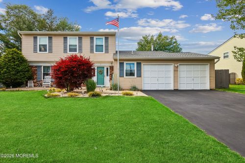 7 Stowe Ln, Howell, NJ, 07731-2359 | Card Image