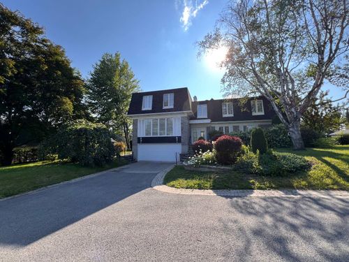 9 Rue Des Pommiers, Gatineau, QC, J9A3V2 | Card Image