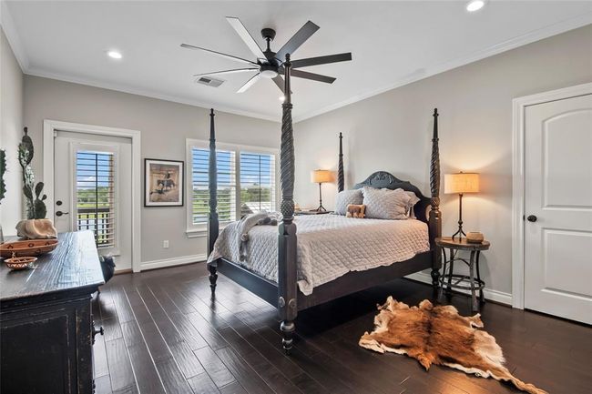 2112 Washington Ave, House other with 3 bedrooms, 4 bathrooms and 7 parking in Alvin TX | Image 25