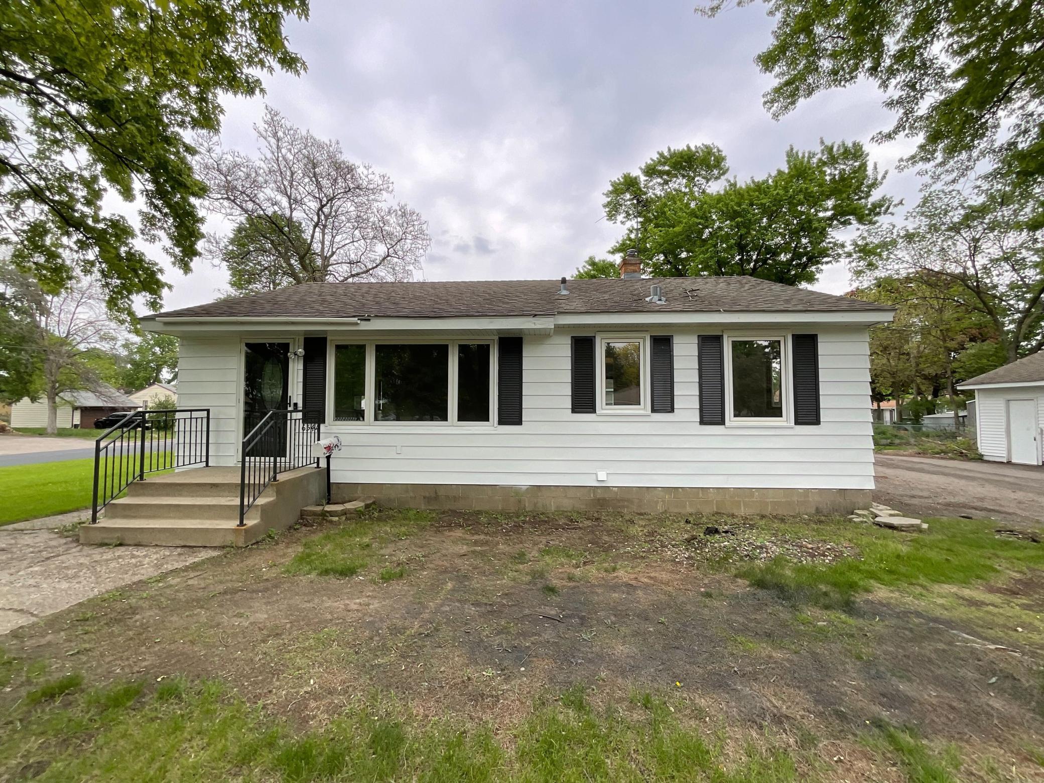 France Ave, Minneapolis, MN 55429