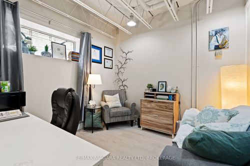 b4w-1440 Pelham St, Pelham, ON, L0S1E0 | Card Image