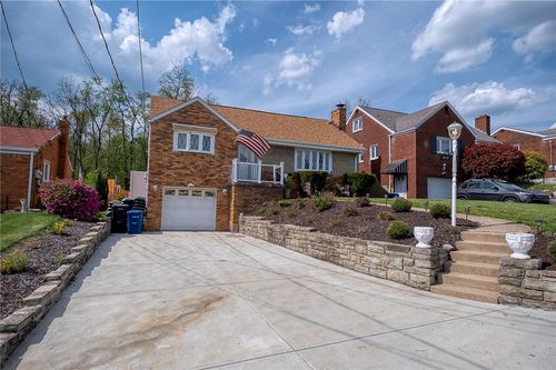 1019 Emery Dr, Baldwin Boro, PA, 15227 | Card Image