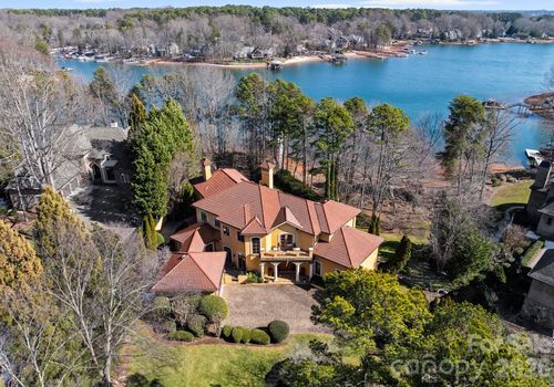 201 Brawley Harbor Pl, Mooresville, NC, 28117-6046 | Card Image