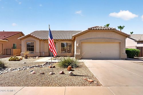 1453 E Desert Inn Dr, Chandler, AZ, 85249-8564 | Card Image