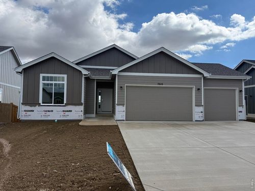 7010 Feather Reed Dr, Wellington, CO, 80549-2428 | Card Image