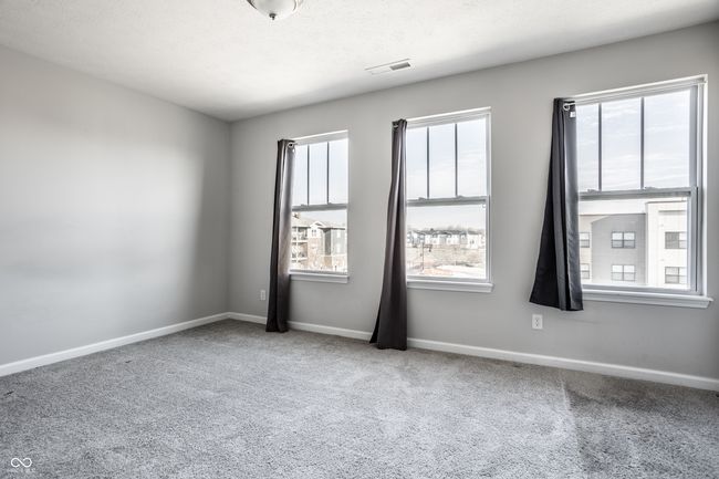 Second Bedroom w/ Ensuite Bath | Image 29