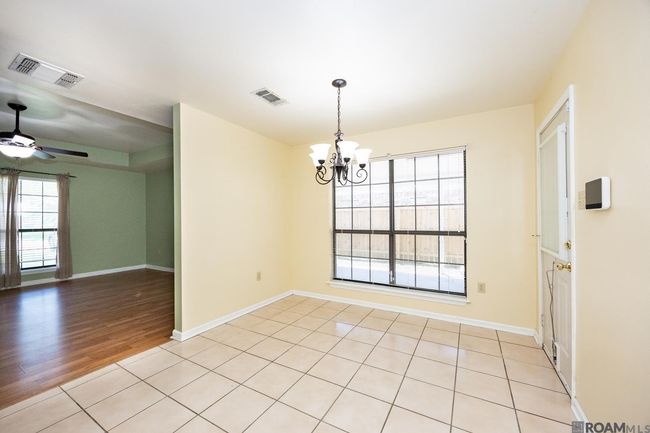 2014 E Catalpa St, House other with 3 bedrooms, 2 bathrooms and 2 parking in Gonzales LA | Image 8