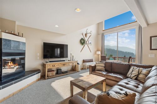 b-322 Wood Run Dr, Whitefish, MT, 59937-8608 | Card Image