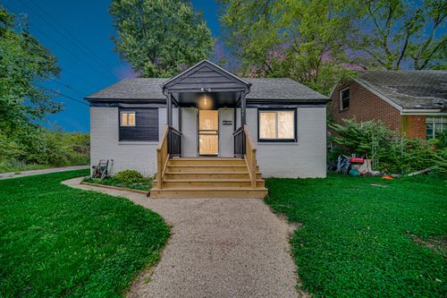 1121 Wright St, Gary, IN, 46404-1731 | Card Image