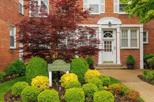 apt-114-70 S Park Ave, Rockville Centre, NY, 11570-6130 | Card Image