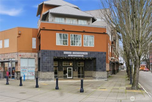 apt-308-225 Logan Ave S, Renton, WA, 98057-2066 | Card Image