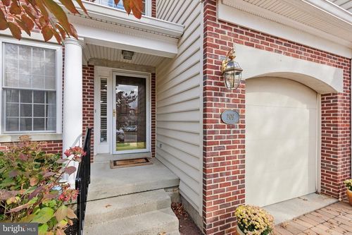 209 Westminster Pl, AMBLER, PA, 19002-2883 | Card Image