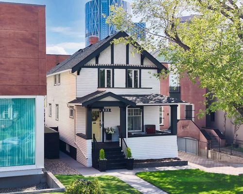 223 2 Ave Ne, Calgary, AB, T2E0E3 | Card Image