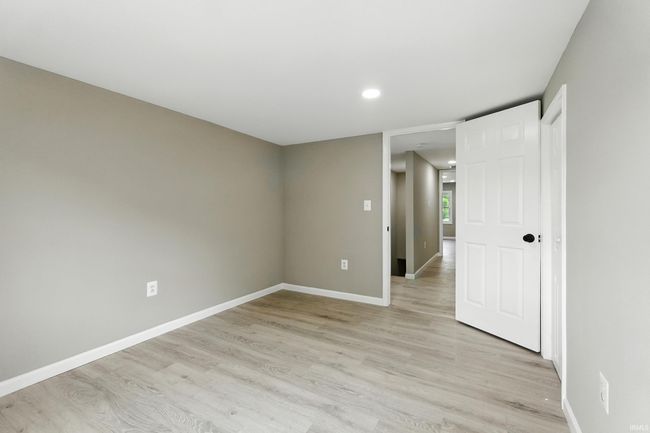 1025 S Gallatin St, House other with 5 bedrooms, 2 bathrooms and null parking in Marion IN | Image 20