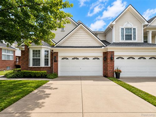 41544 Oconnor Ln, Novi, MI, 48377-2895 | Card Image