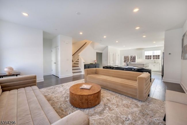 6 Coogan Ct, Townhouse with 3 bedrooms, 3 bathrooms and null parking in Morris Plains NJ | Image 10