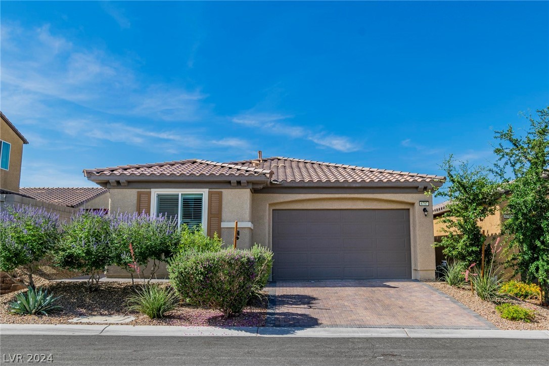 Upland Heights Ave, Las Vegas, NV 89142