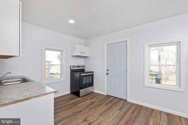 510 Short St, Home with 2 bedrooms, 2 bathrooms and null parking in FRONT ROYAL VA | Image 7