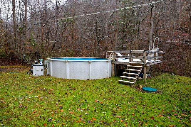 831 Beech Bottom Rd, House other with 3 bedrooms, 2 bathrooms and null parking in Wooton KY | Image 24