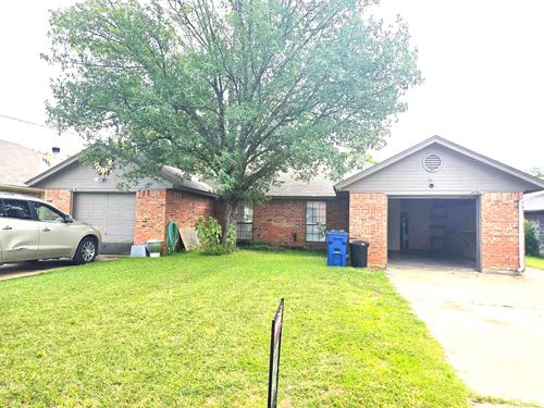 1007 Mitchell Ln, Burleson, TX, 76028-6403 | Card Image