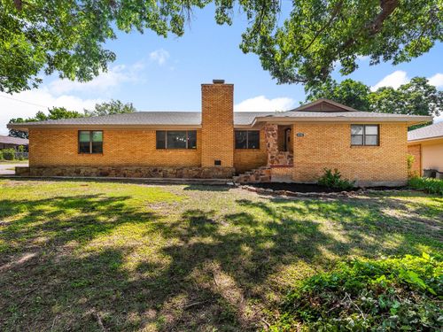 4108 Grand Lake Dr, Lake Worth, TX, 76135-2402 | Card Image