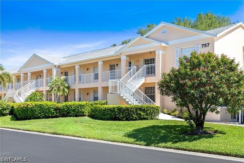 106-757 Wiggins Lake Dr, NAPLES, FL, 34110-6017 | Card Image