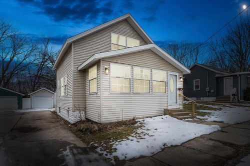 524 Clay Street, Niles, MI, 49120 | Card Image