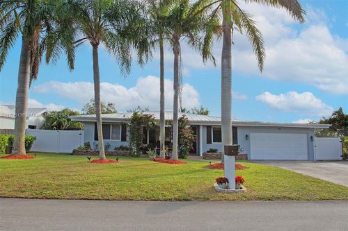 808 Mission Hill Rd, Boynton Beach, FL, 33435 | Card Image